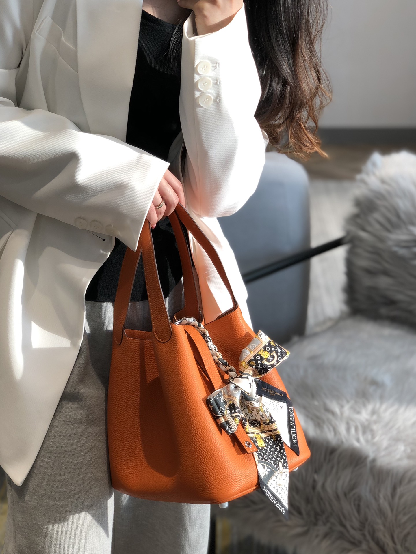 爱马仕 Hermès 高定典藏名品高定成衣时装外套连衣裙衬衫T恤 #E569CCAF 3