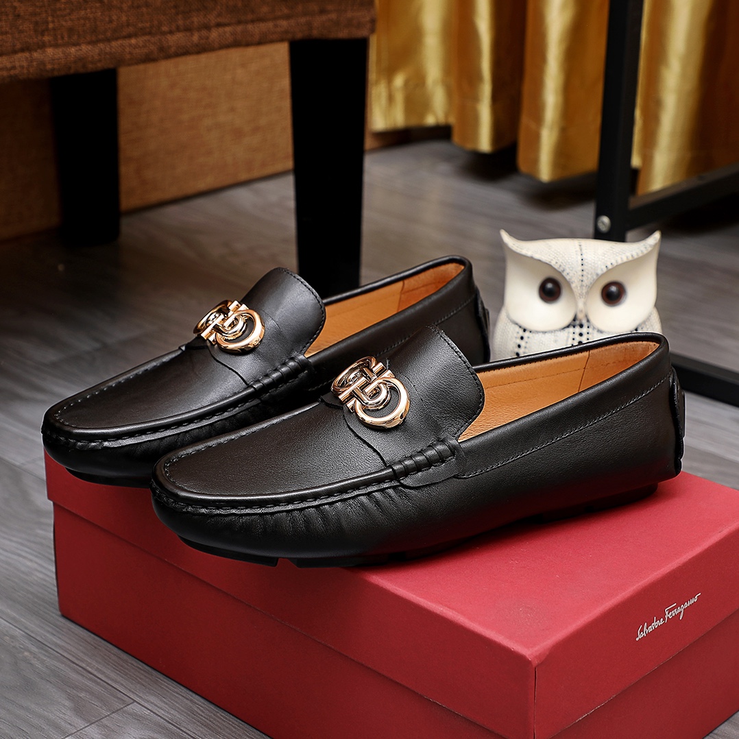 I0 菲拉格慕豆豆鞋、专柜一比一制作原单品质、进口牛皮鞋面皮垫里原版橡胶大底、｛高品质看得见｝黑色可选