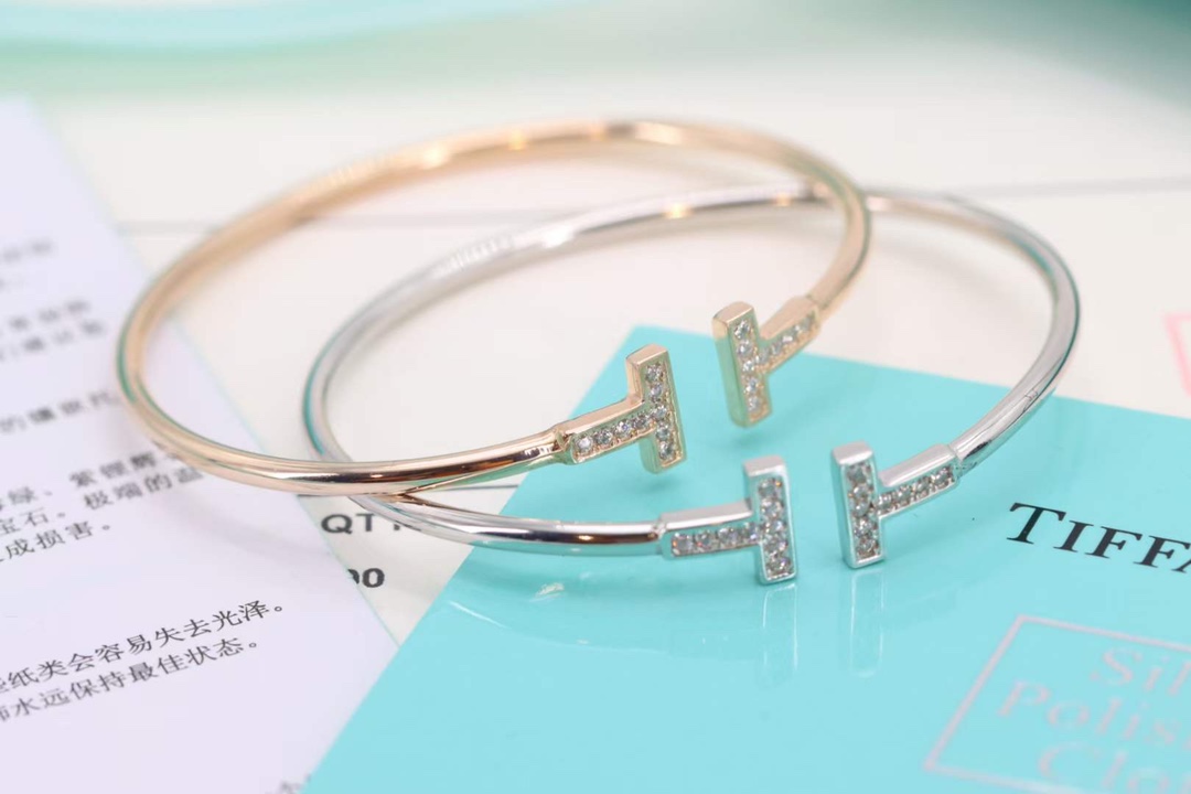 Tiffany & Co. Tiffany&Co.蒂芙尼 满钻双T手镯