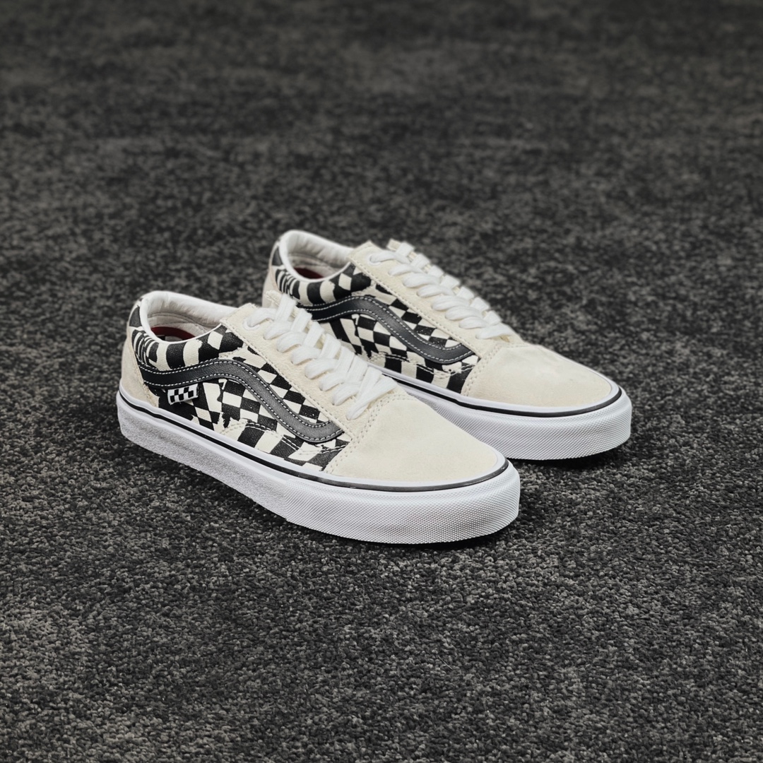 G0 Vans Old Skool 米白棋盘格拼接范斯官方 侧边条纹低帮休闲职业滑板鞋 整双鞋风格复古 更显气质 上脚超显大气