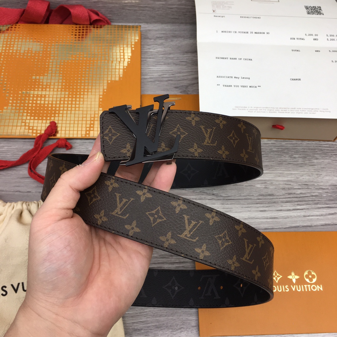 p165 代购正品级🛳LV男士腰带
L0UIS VUITT0N 專櫃最新升級版本 寬度40毫米 全新訂製帆布搭配最新進口原廠皮底 配置新型字母搭扣