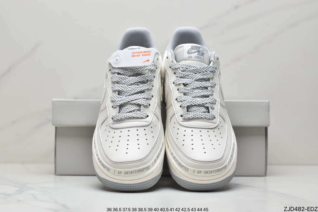 240 公司级耐克Uninterrupted x NIKE Air Forece 1 ”MORE THAN” “米黄签名涂鸦”板鞋 DW8802