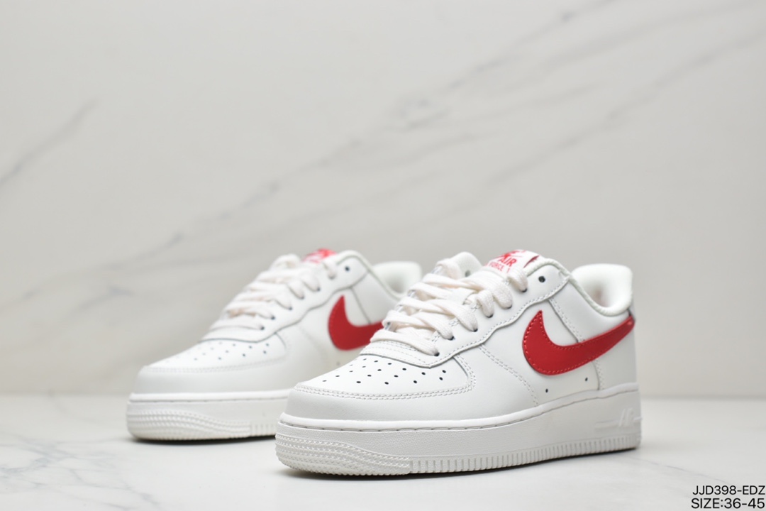 Nike Air Force 1 Low