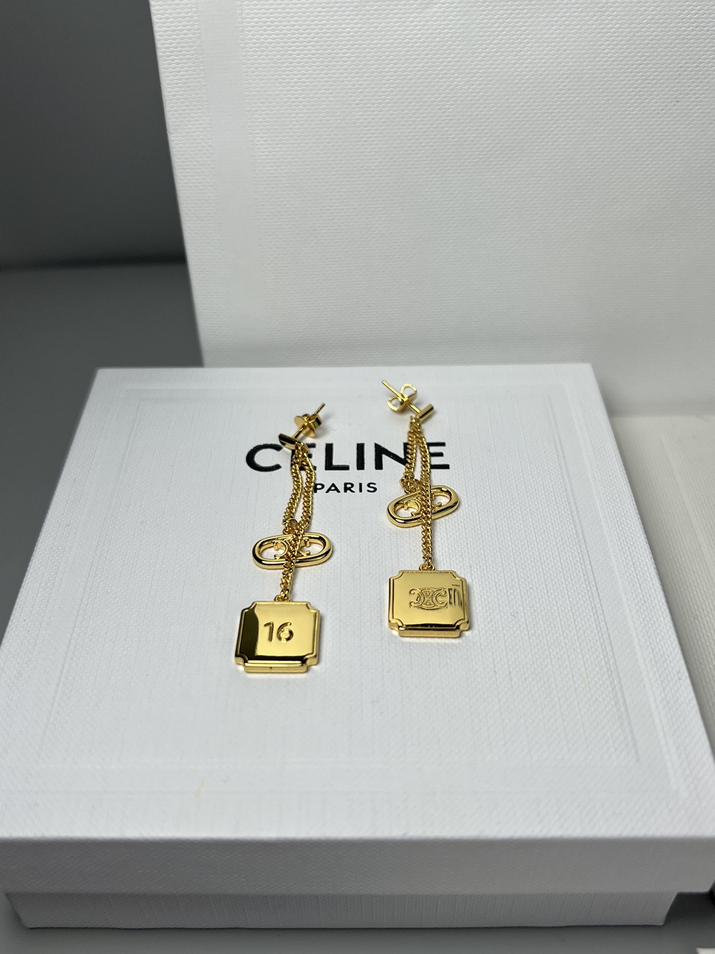 Celine Triomphe 16 Dangling Earrings earrings 18K gold tone metal no accent stones 5cm drop length