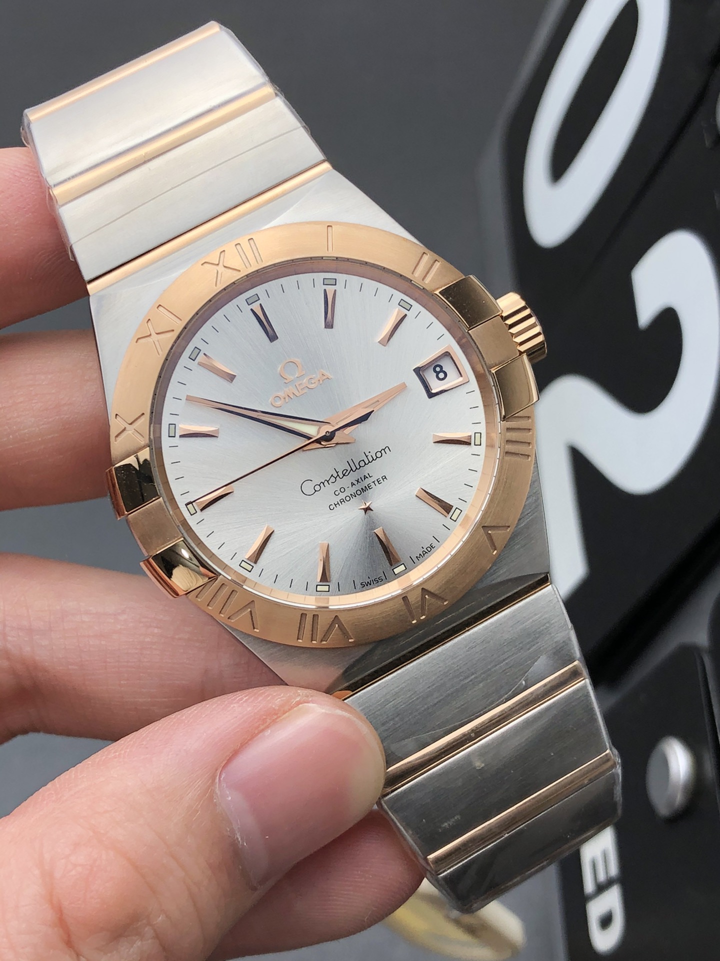 Omega 玫瑰金星座