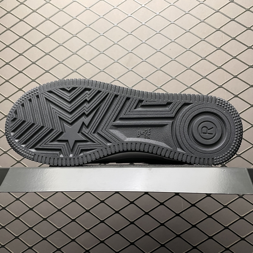 福利特价🔥市售最高品质 纯原版本 Bape Sta To Low 明星同款 猿人头经典漆皮低帮运动休闲板