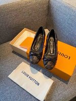 Louis Vuitton High Heel Pumps Single Layer Shoes Silver Sheepskin LV Circle