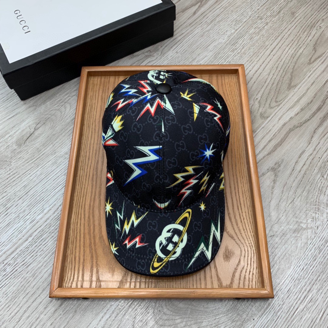 NO:229098,.G Home.【Super A Quality】Latest Model!  Fashion trend, high-end workmanship!  Every hat is made with care!  Oxford material!  First layer of cowhide!  It is equipped with a box, dust bag, extraordinary quality, and details are also very important. Leather cap nails, leather adjustment belt!  Hat straw hat fisherman hat baseball hat, hat, gucci, espadrilles, cowhide, hats19860909.G家.【超A品质】最新款！时尚潮流,高端做工！每一个帽子都是用心之作！牛津材质！头层牛皮！配盒子、防尘袋、非一般的品质,细节也很重要.真皮帽钉,真皮调节带！帽子草帽渔夫帽棒球帽,帽子,gucci,espadrilles,cowhide,hats,hat