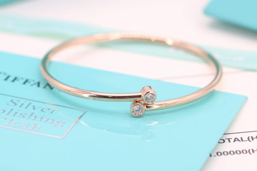 Tiffany & Co. Tiffany&Co.蒂芙尼 单钻交叉手镯