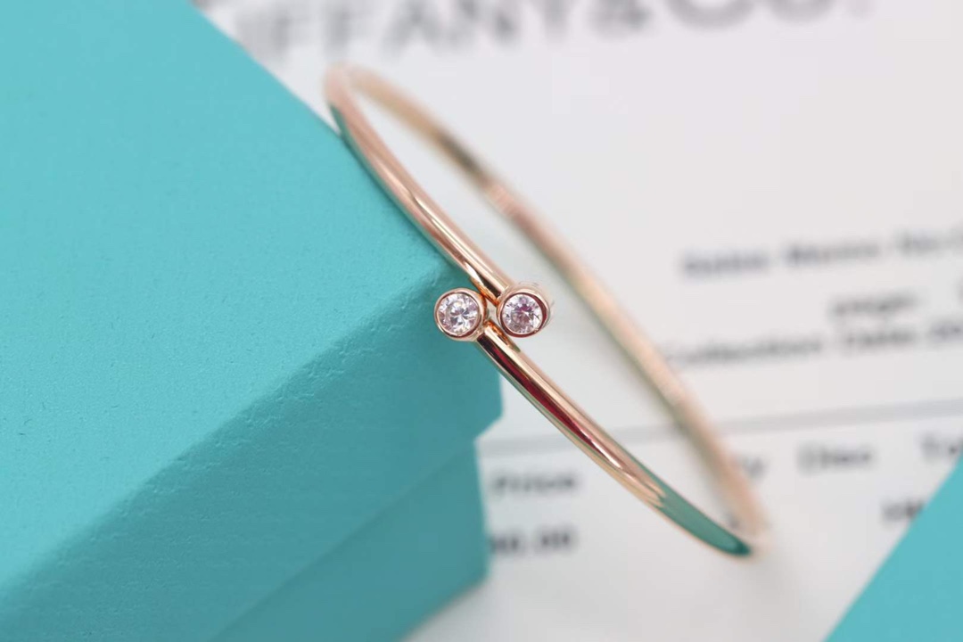 Tiffany & Co. Tiffany&Co.蒂芙尼 单钻交叉手镯
