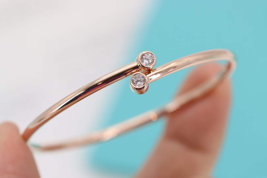Tiffany & Co. Tiffany&Co.蒂芙尼 单钻交叉手镯