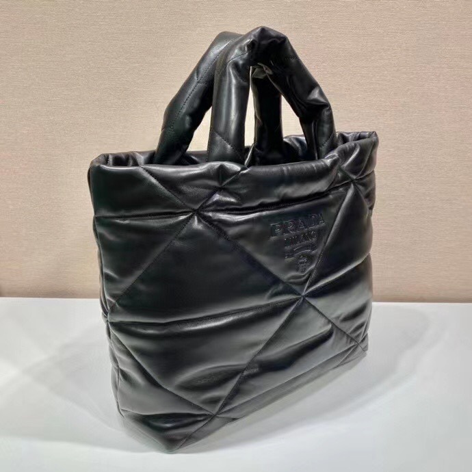 Prada Luxury Designer Handbag Shoulder Bag in fine calfskin 3