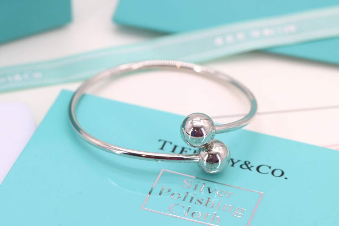 Tiffany & Co. Tiffany&Co.蒂芙尼圆球交叉手镯