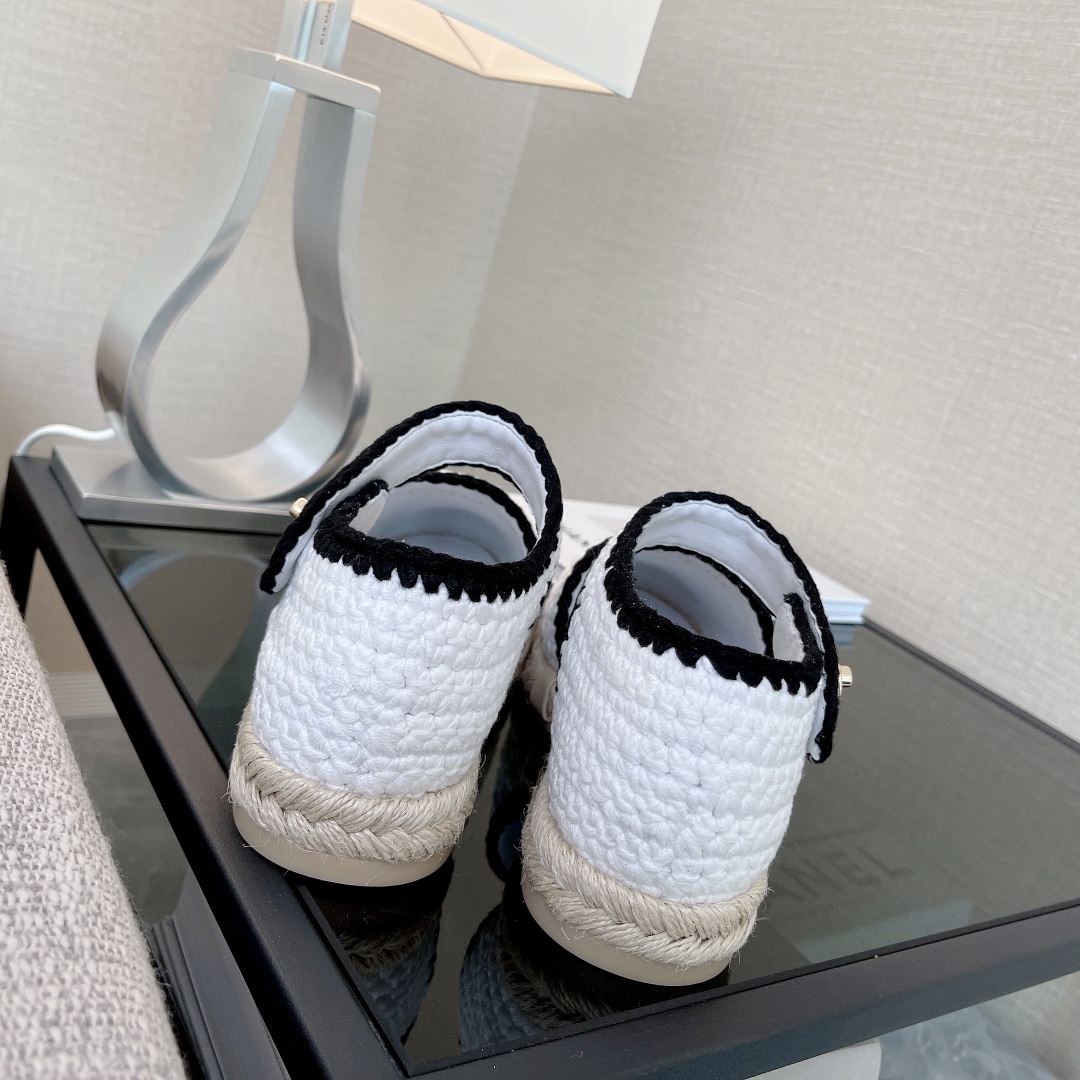 Chanel 23 Espadrille Sandals Resort Collection - Iconic Style, Ultimate Comfort 6 i1646229680 7166 4