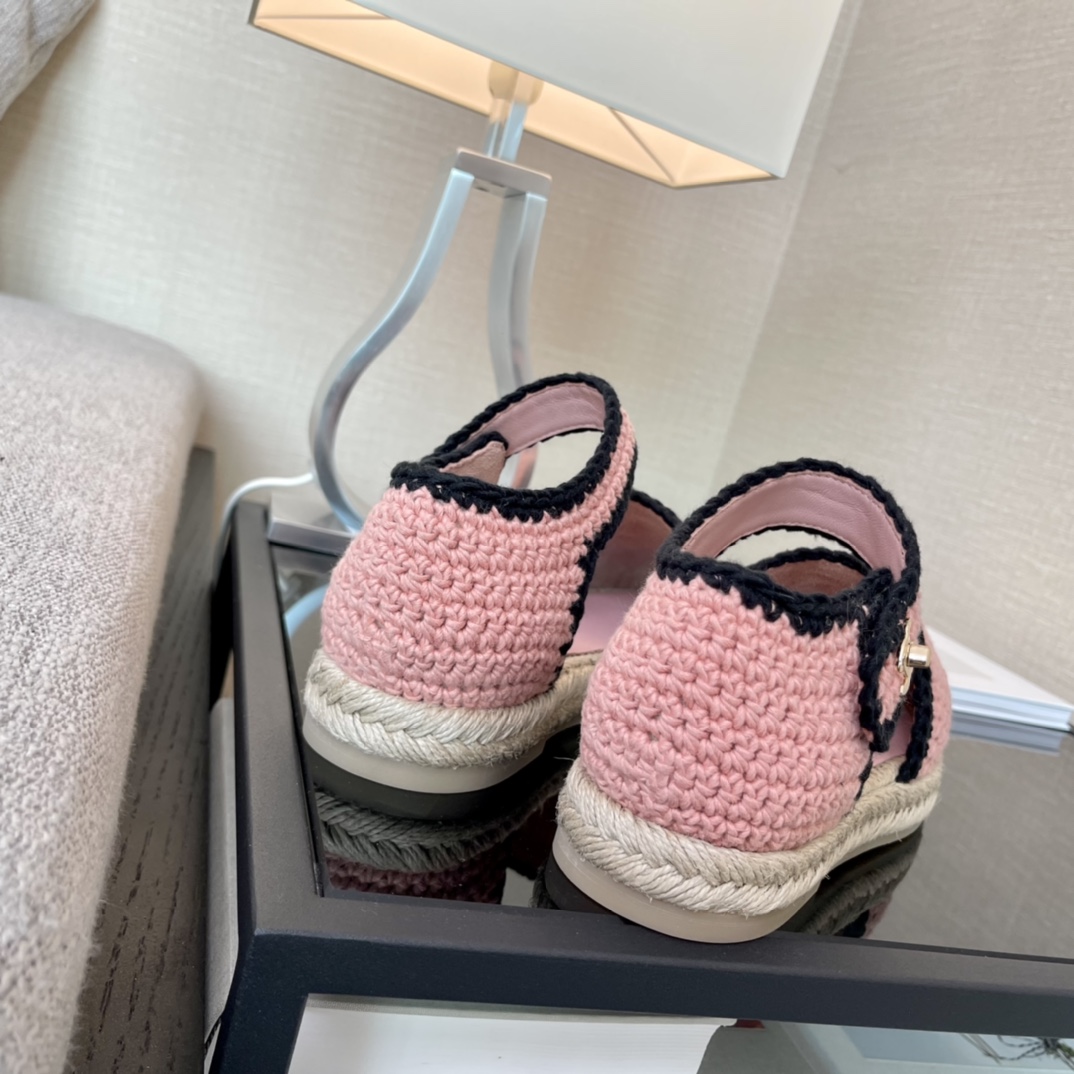 Chanel 23 Resort Espadrille Sandals, Pink & Black Crochet, Sizes 35-40 5 i1646229894 7537 3