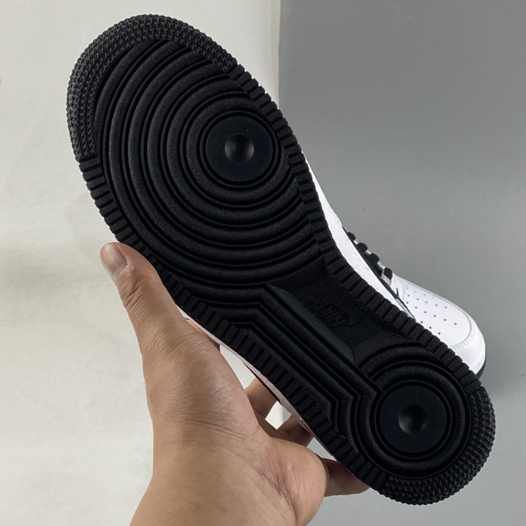 P200 NIKE Air Force 1’07 Low 空军一号低帮休闲板鞋 DH7561-102