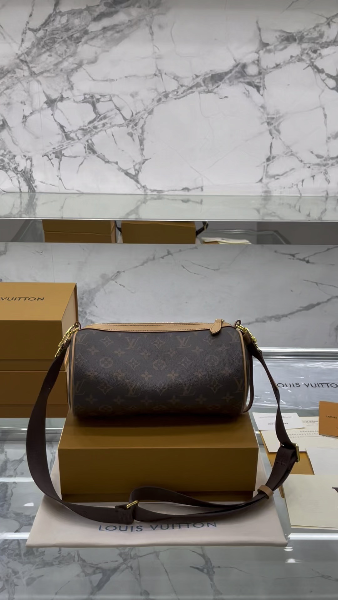 Yupoo Gucci Bags Watches Nike Clothing Jordan Yeezy Balenciaga Shoes
