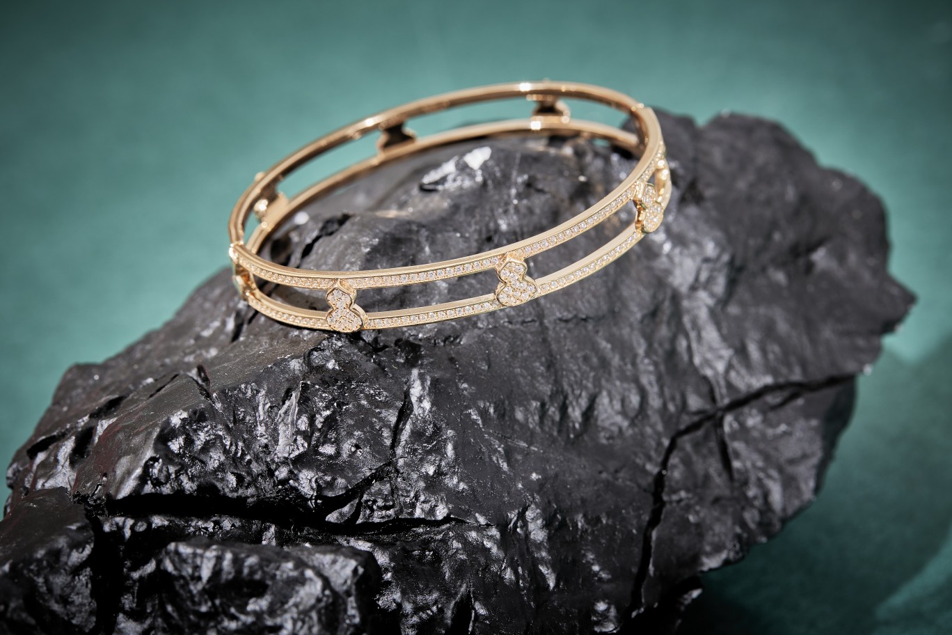 批220 葫芦系列新品，葫芦手镯，S925银材质，，镶嵌八心八箭锆石，18K金电镀 白金 香槟金，尺寸17#