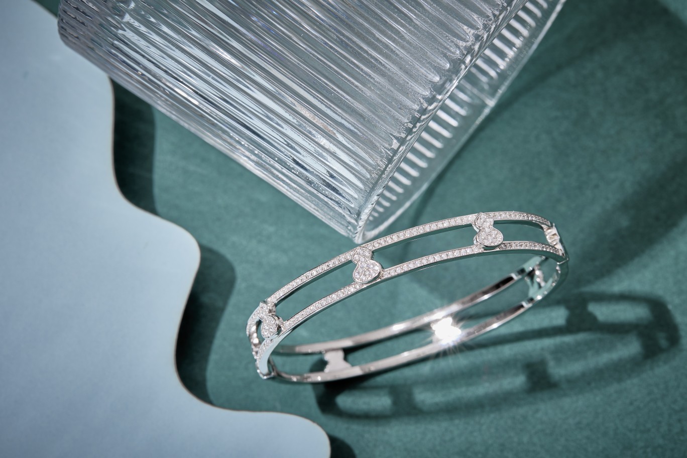 批220 葫芦系列新品，葫芦手镯，S925银材质，，镶嵌八心八箭锆石，18K金电镀 白金 香槟金，尺寸17#