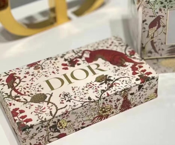 Dior 2022 Limited Edition Tiger Year Lipstick Mini Set 5 x 1.5g 1 Dior 2022 Limited Edition Tiger Year Lipstick Mini Set 5 x 1.5g