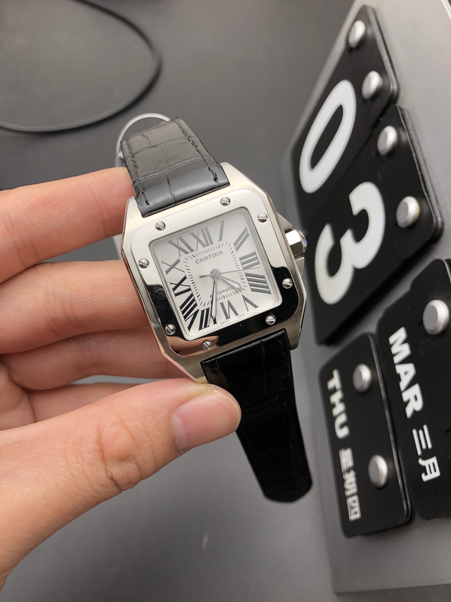 Cartier 女装山度士
