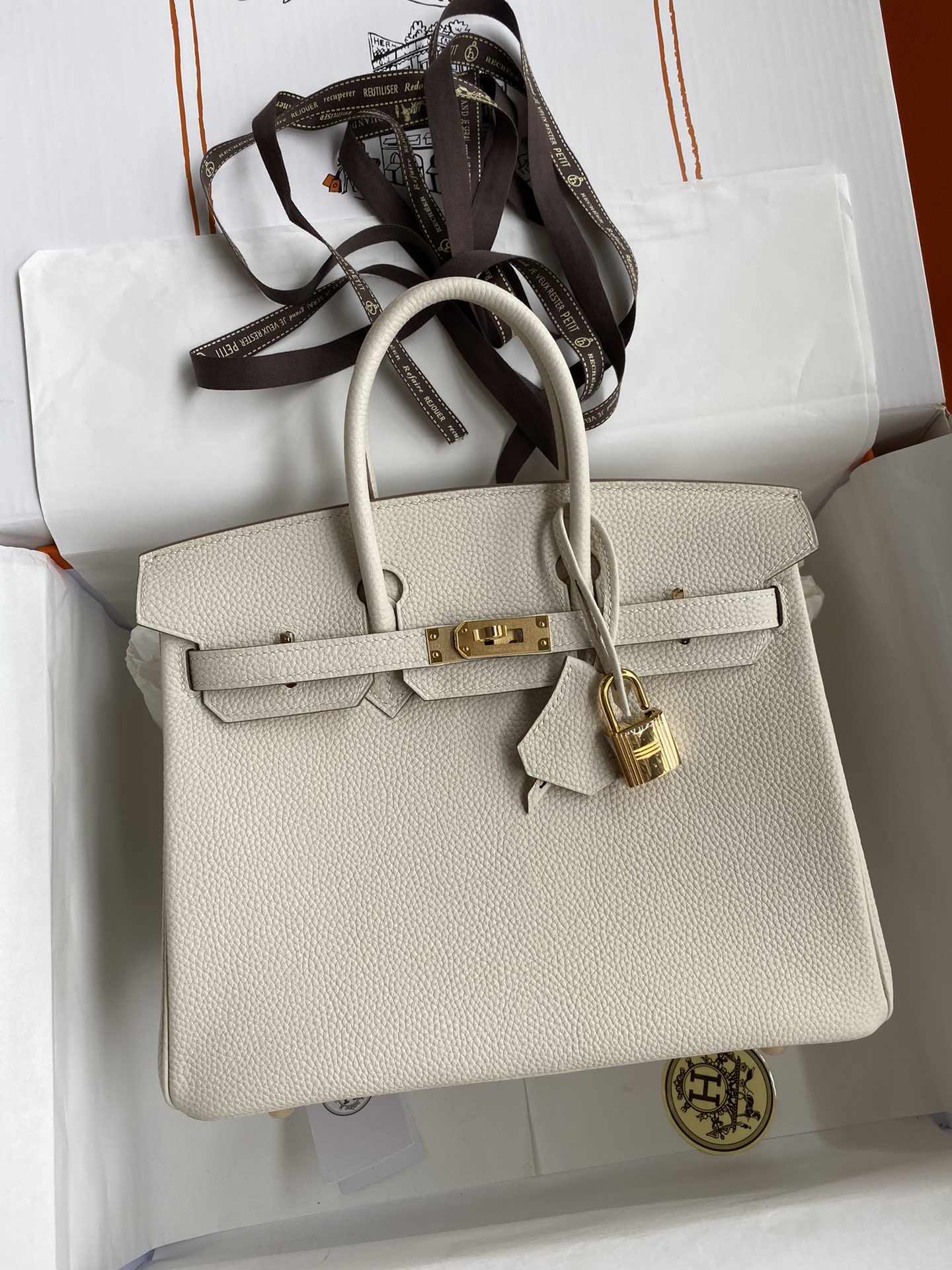 👉Birkin 35cm piel Togo importada, blanco batido, hebilla dorada