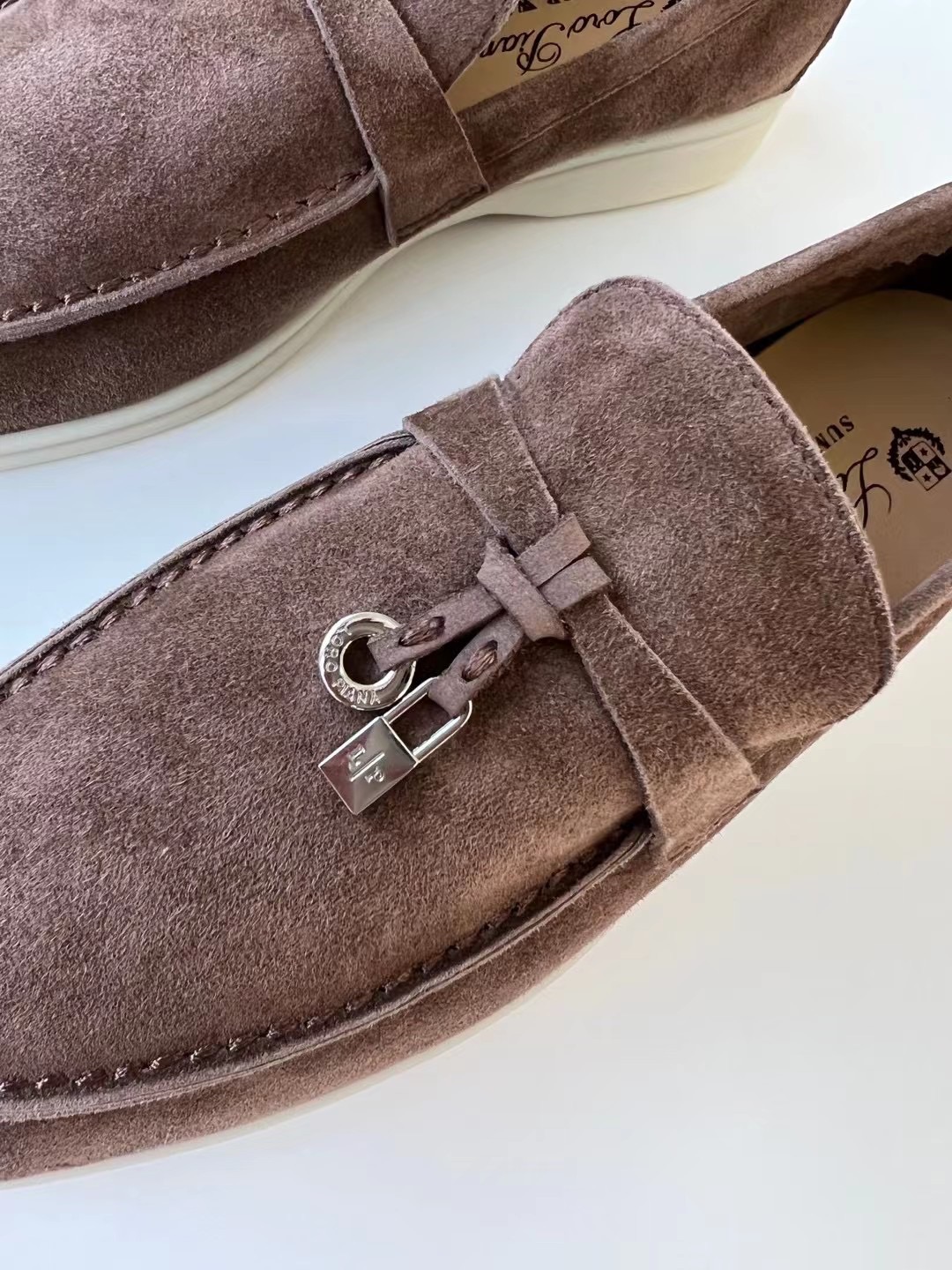 LoroPiana35-404142