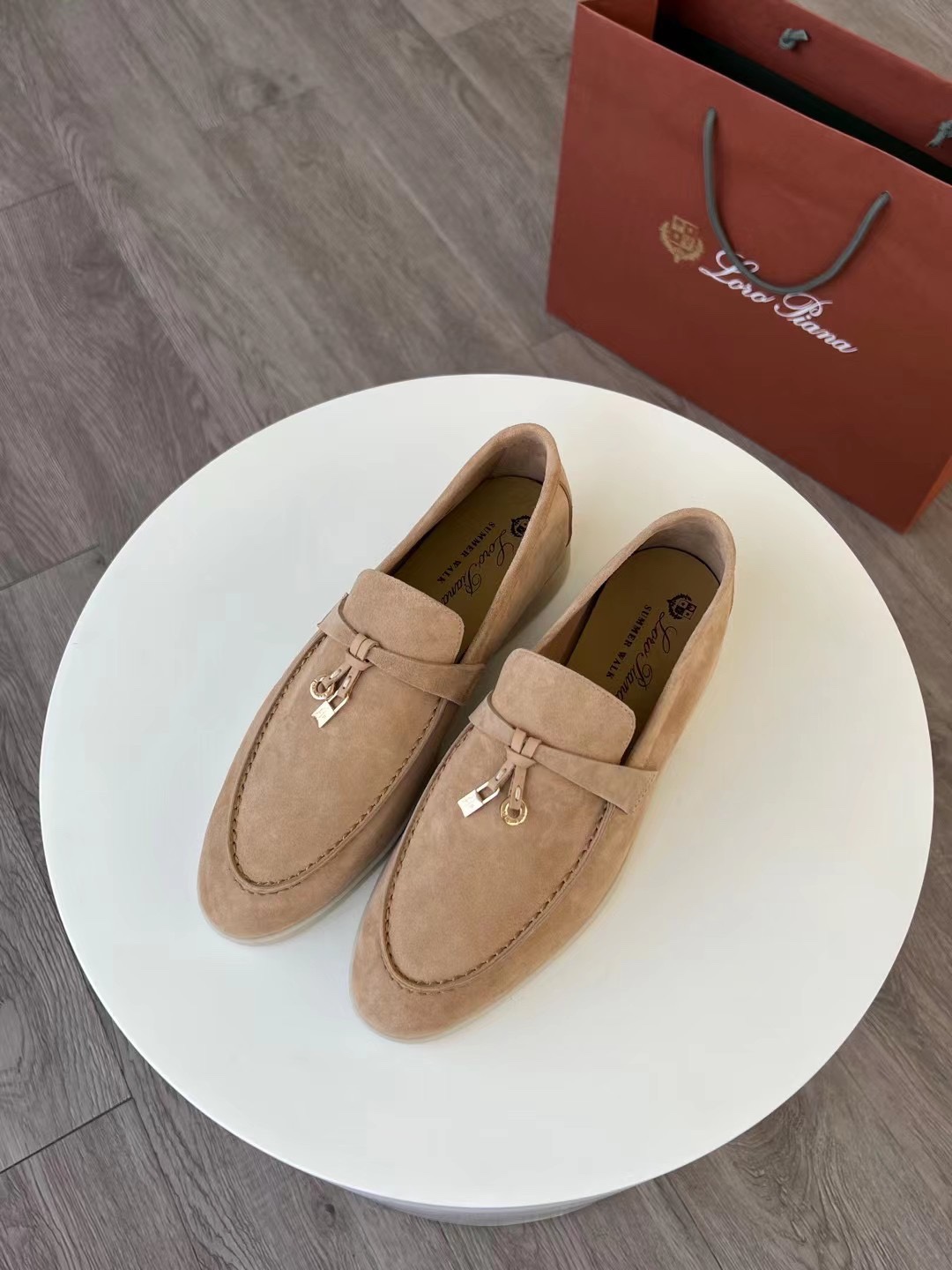 LoroPiana35-404142