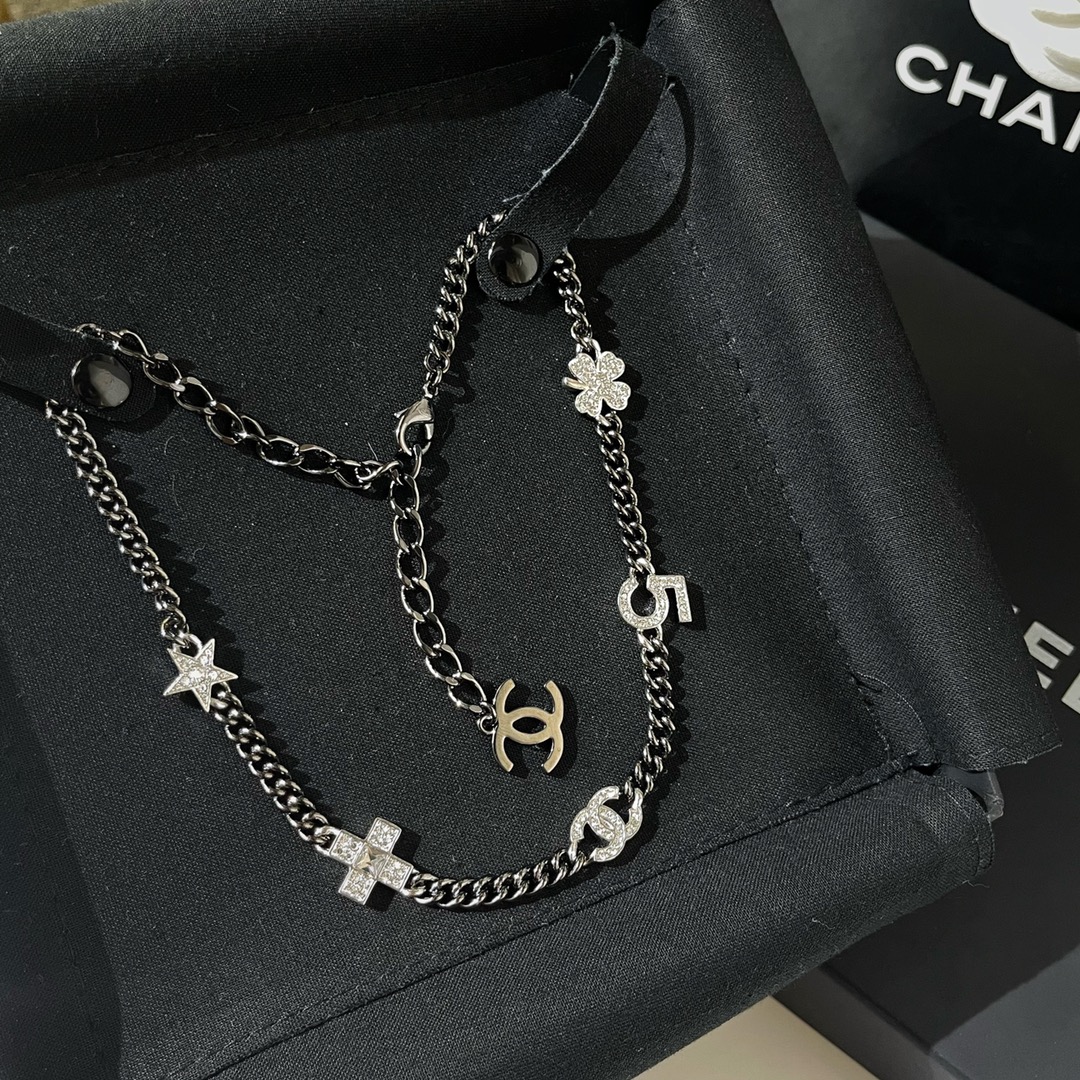 新款☑️CHANEL香奈儿choker枪黑色颈链项链