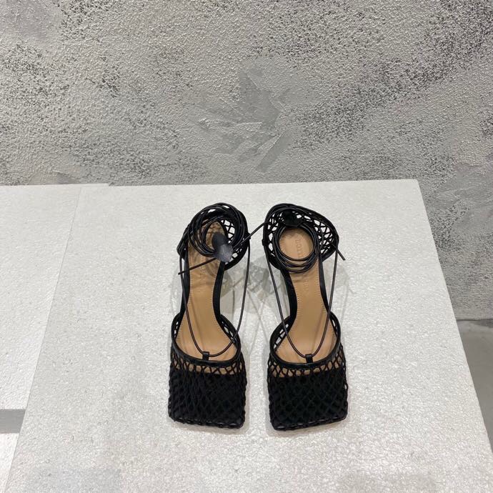 Bottega Veneta escarpins en mesh noir