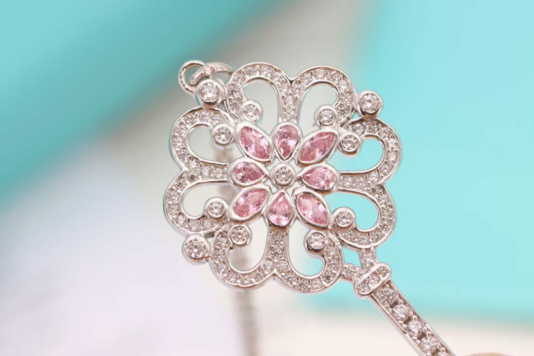 Tiffany & Co. Tiffany&Co. 粉钻四瓣心钥匙项链 925纯银