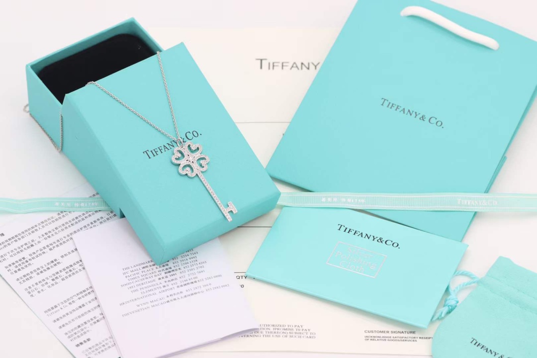 Tiffany & Co. Tiffany&Co. 心形四叶草钥匙项链 925纯银