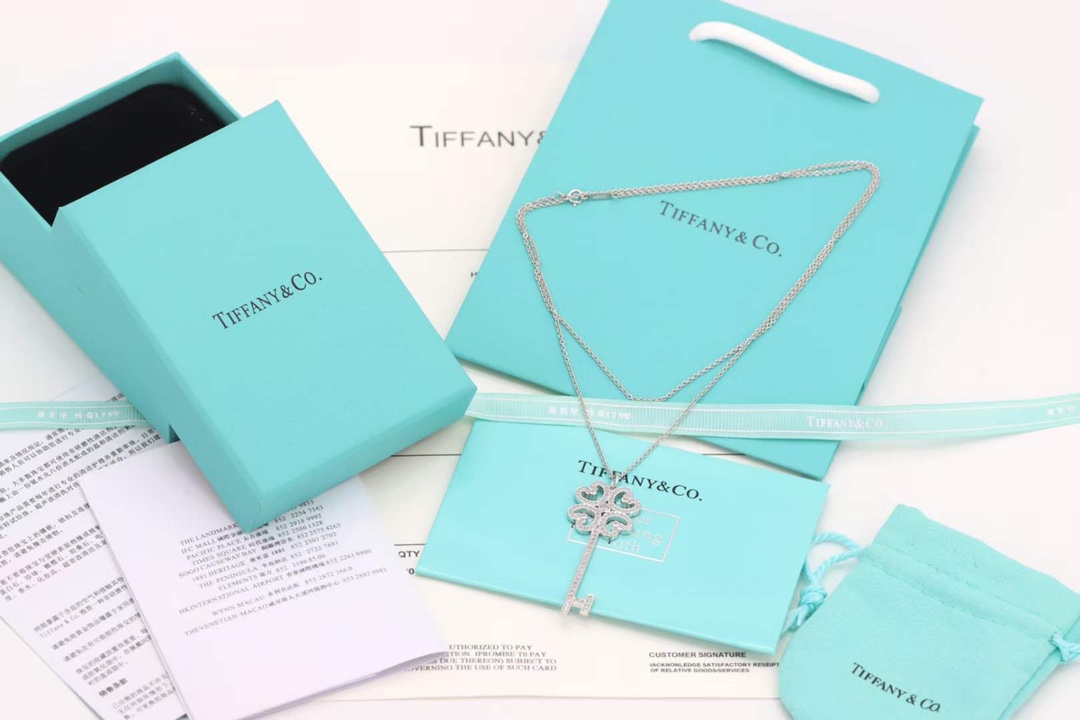 Tiffany & Co. Tiffany&Co. 心形四叶草钥匙项链 925纯银