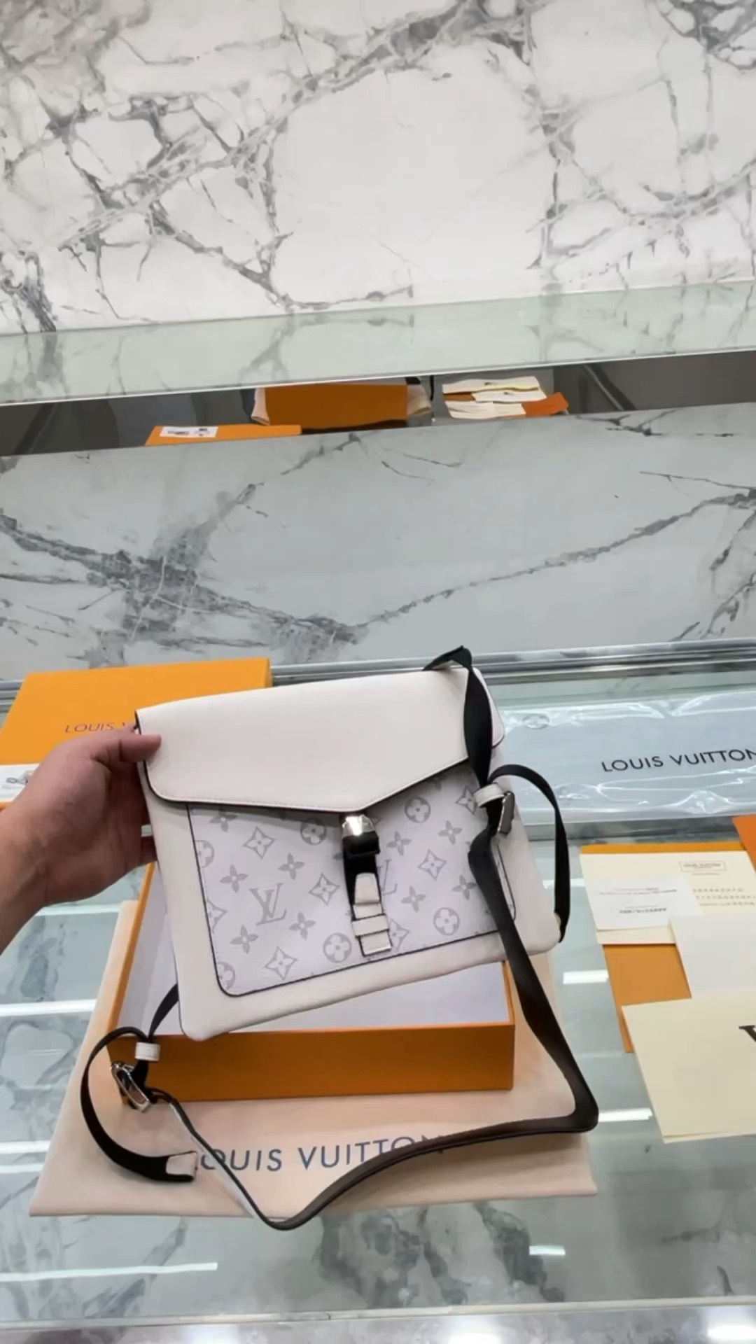 Yupoo Gucci Bags Watches Nike Clothing Jordan Yeezy Balenciaga Shoes

