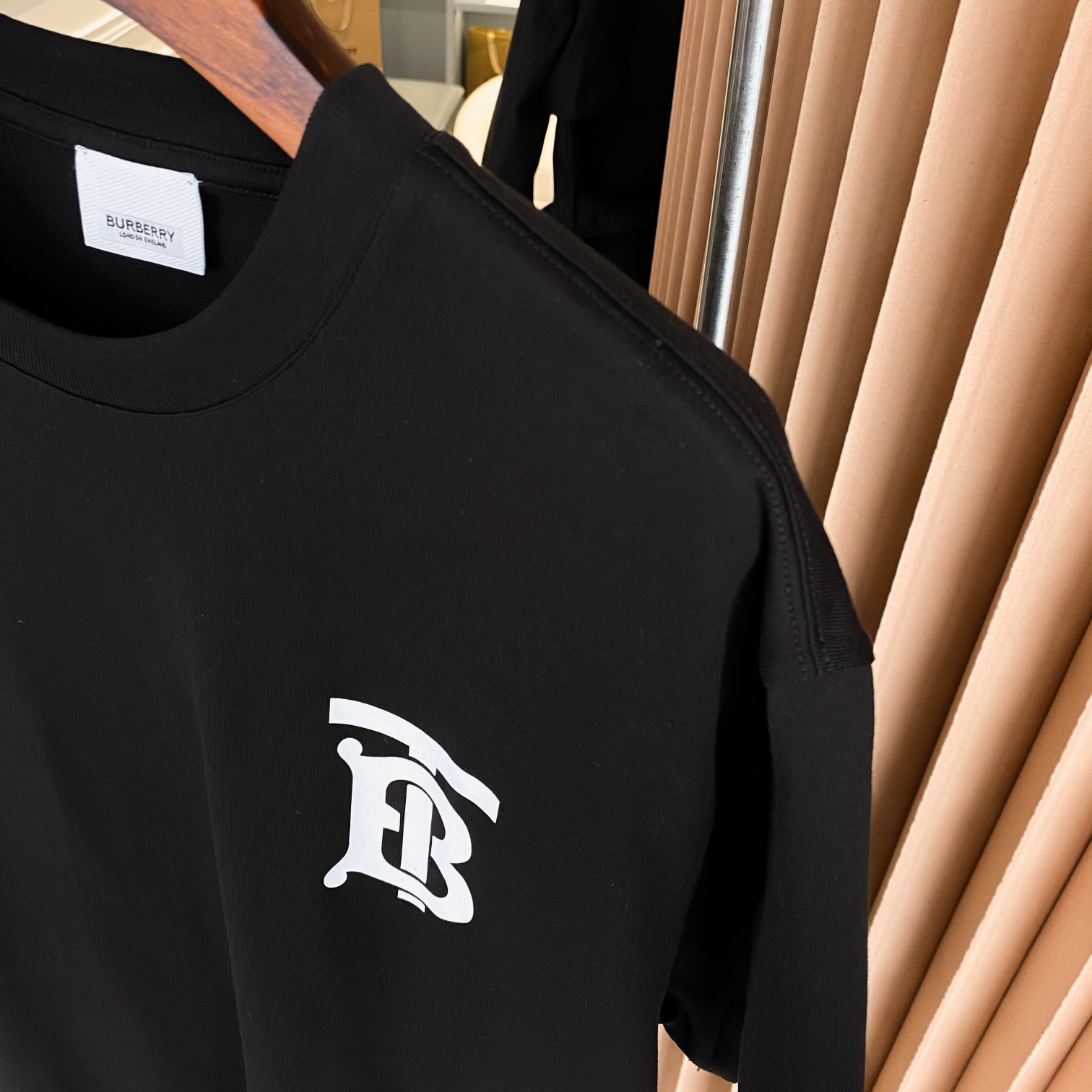 Burberry BBR 巴宝莉 专属tb标识图案棉质宽松 短袖T 恤衫
