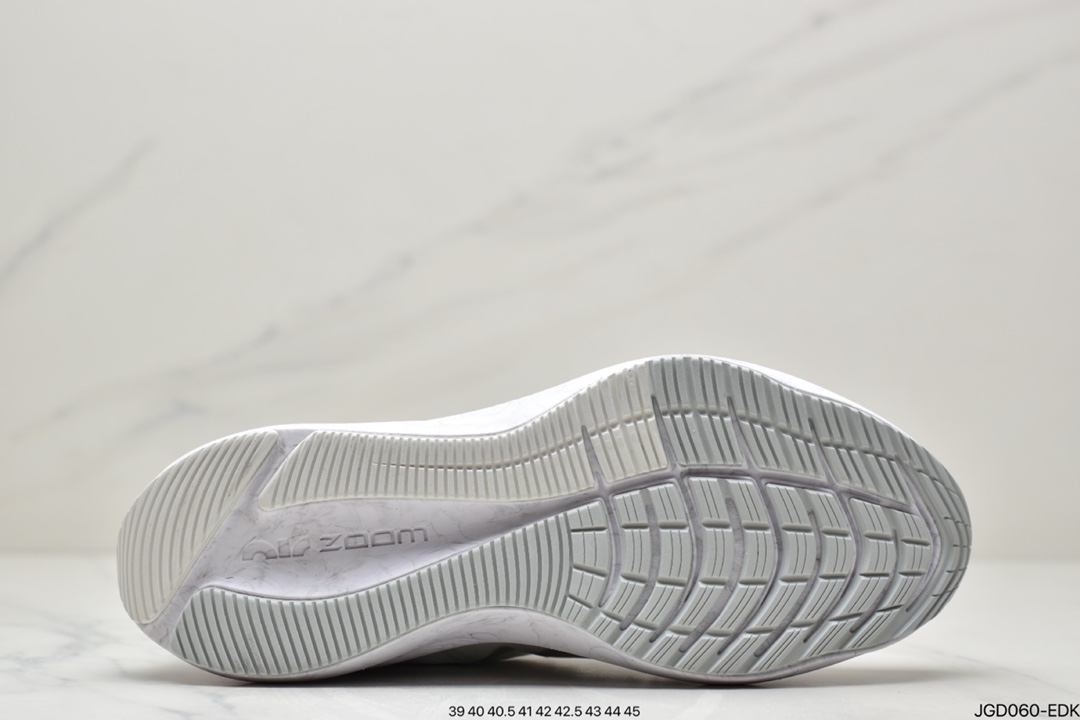 180 公司级耐克Nike Zoom WINFLO 8 温弗洛8代飞线贾卡跑步鞋CW3421-102