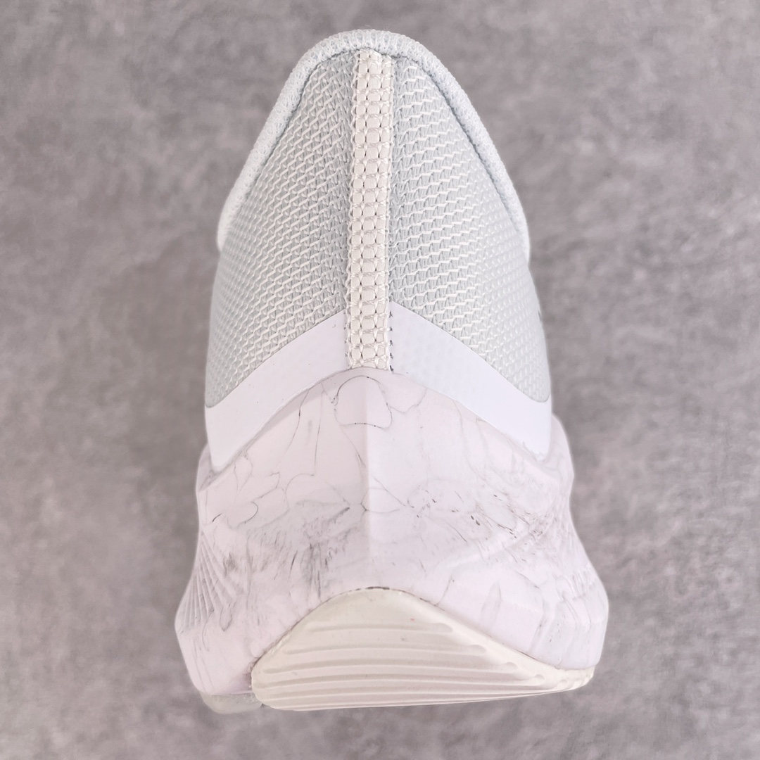 图片[8]-＃TG纯原 NK Air Zoom Winflo V8 登月网面透气专业跑步鞋 CW3421-104 原档案数据原厂网纱 正确高频花纹 前后掌内置Zoom Air气垫 原装MD大底 脚感完美还原 原盒原配 QC检验、钢印 俱全 原底科技 同步原版 脚感堪比Boost 实拍调校N版已经零色差零失真 百分百还原实物色彩所见即所得 不存在货不对板色差等低级问题 选购参考实物拍摄 不混卖不参货 只用心做好货严格选品 承诺混一赔十 尺码：36 36.5 37.5 38 38.5 39 40 40.5 41 42 42.5 43 44 44.5 45-选品中心