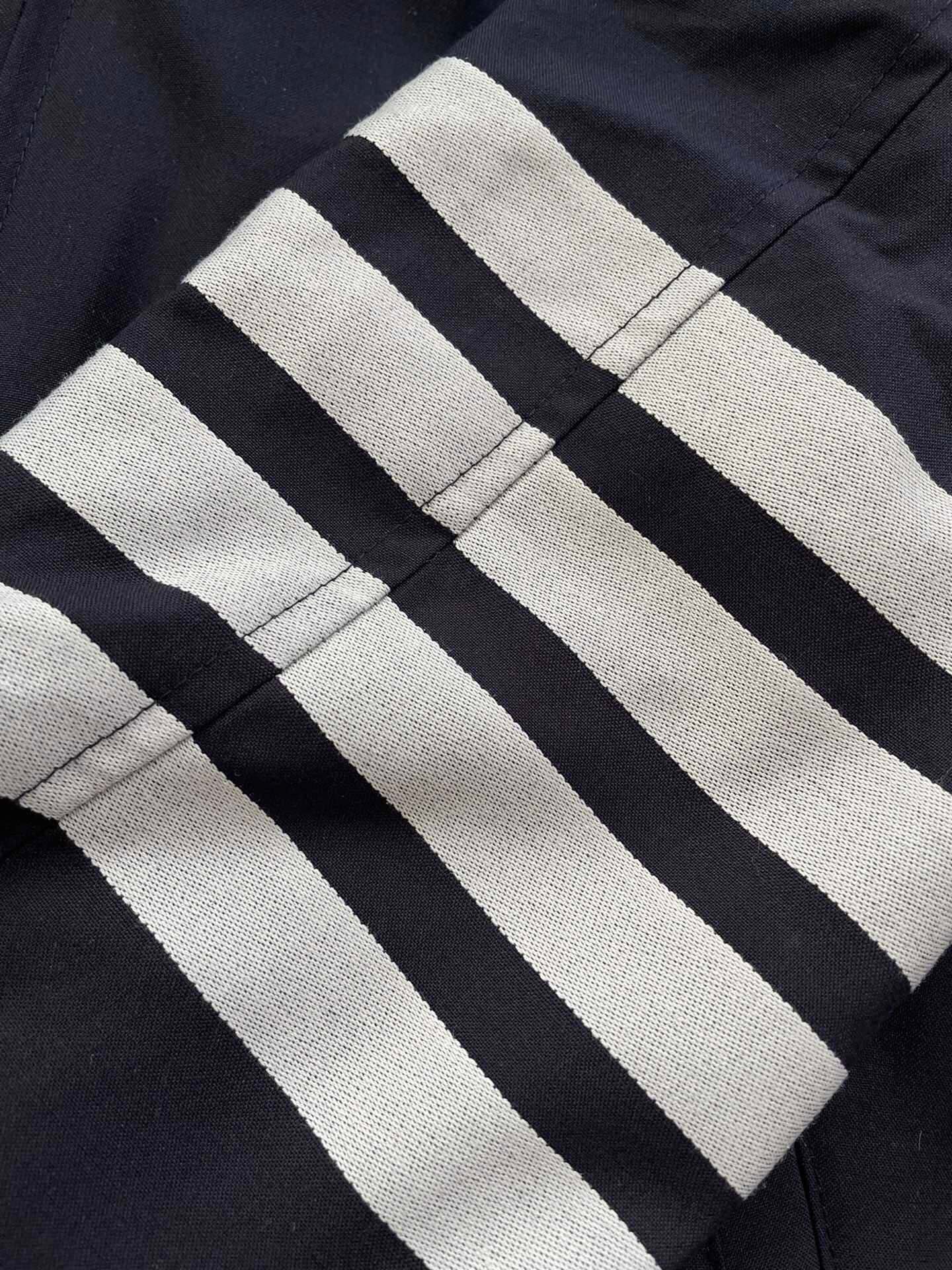 톰브라운 남성 후드 129802 Thom Browne Hoodie 썸네일 이미지