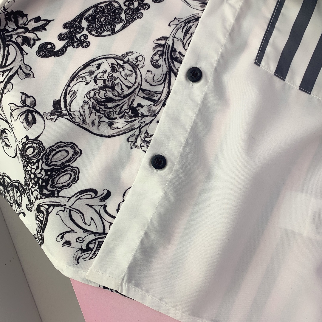 Van Sage Summer Kids T-shirts & Shorts with Classic Stamp Designs in Cotton Knit. - 图片 4