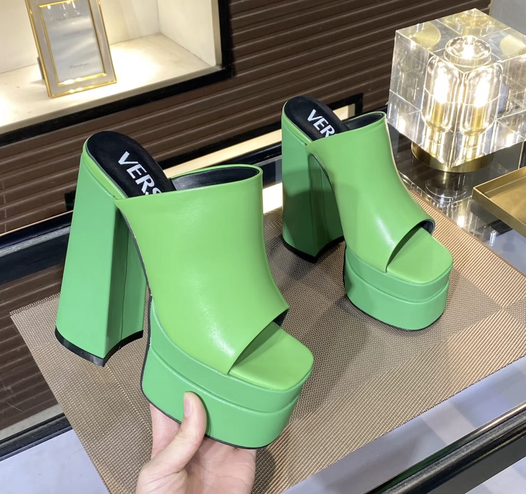 35-43 yardas, fábrica Versace super tacones altos, piel de vaca de tela, forro de piel de oveja de a