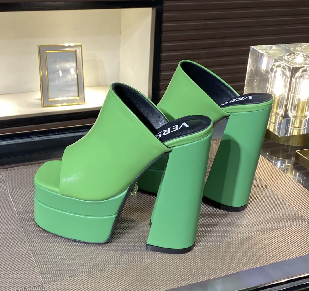 35-43 yardas, fábrica Versace super tacones altos, piel de vaca de tela, forro de piel de oveja de a