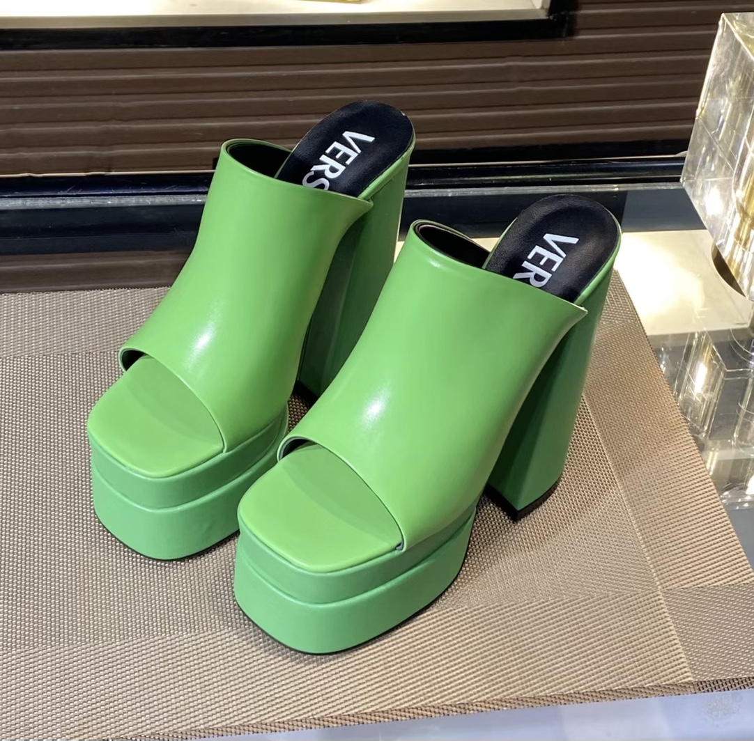 35-43 yardas, fábrica Versace super tacones altos, piel de vaca de tela, forro de piel de oveja de a