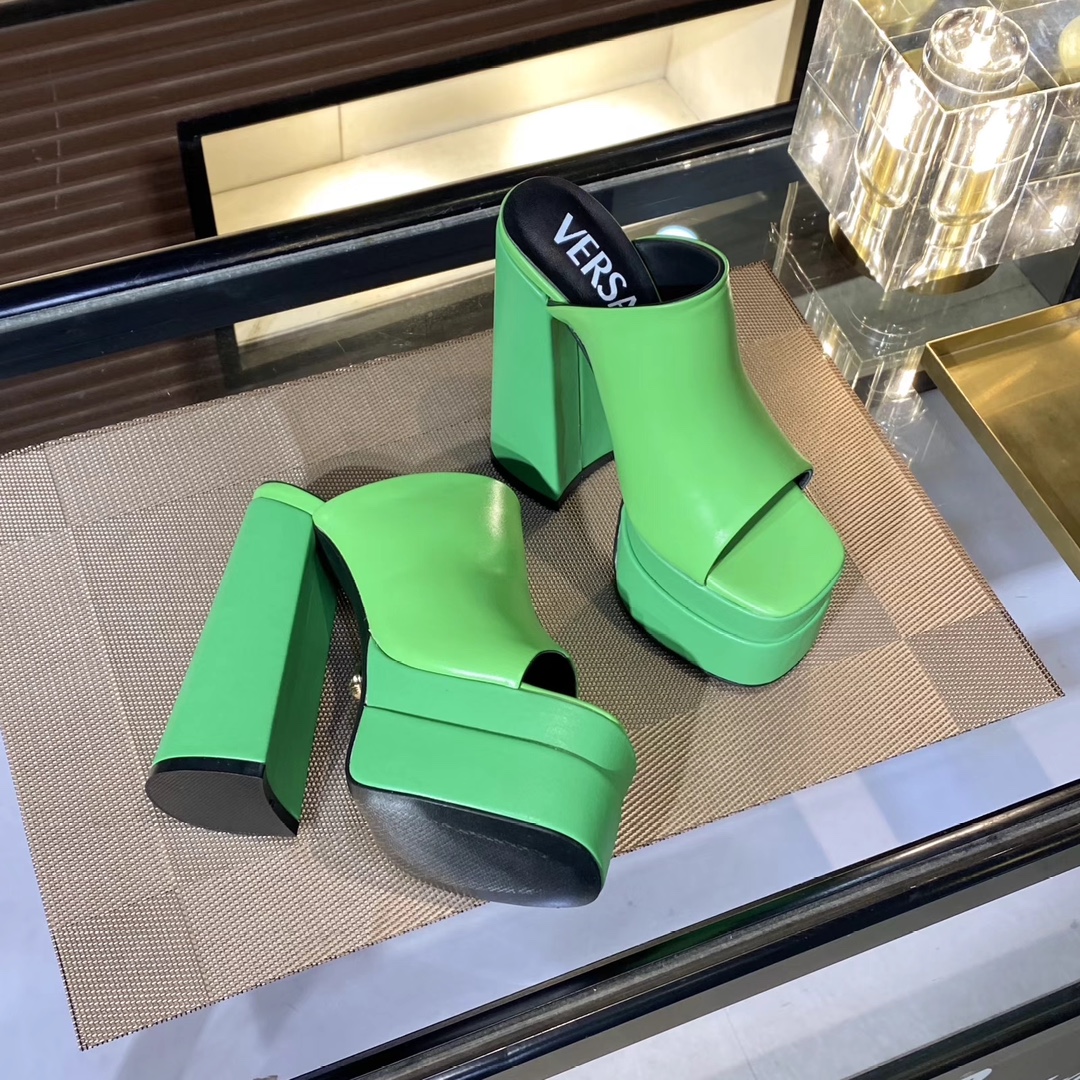 35-43 yardas, fábrica Versace super tacones altos, piel de vaca de tela, forro de piel de oveja de a
