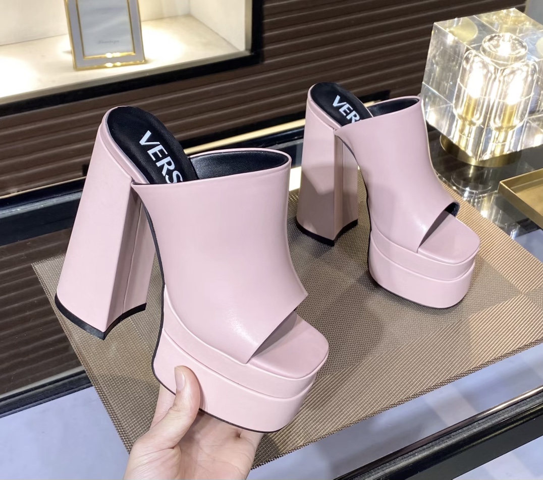 35-43 yardas, fábrica Versace super tacones altos, piel de vaca de tela, forro de piel de oveja de a
