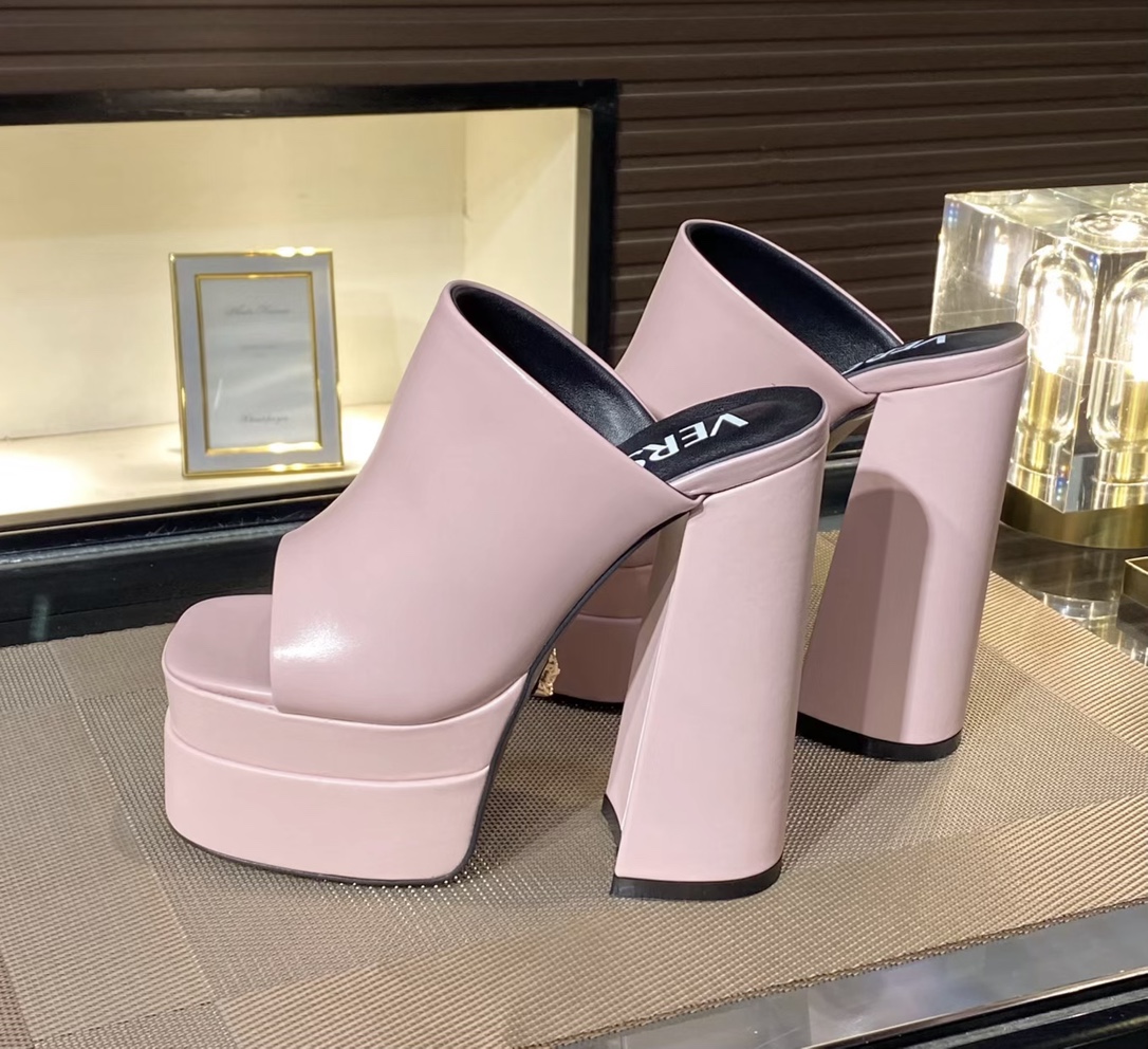 35-43 yardas, fábrica Versace super tacones altos, piel de vaca de tela, forro de piel de oveja de a