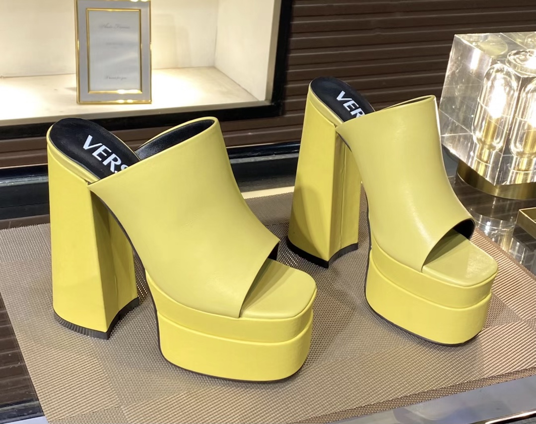 35-43 yardas, fábrica Versace super tacones altos, piel de vaca de tela, forro de piel de oveja de a