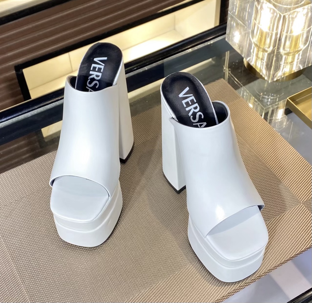 35-43 yardas, fábrica Versace super tacones altos, piel de vaca de tela, forro de piel de oveja de a