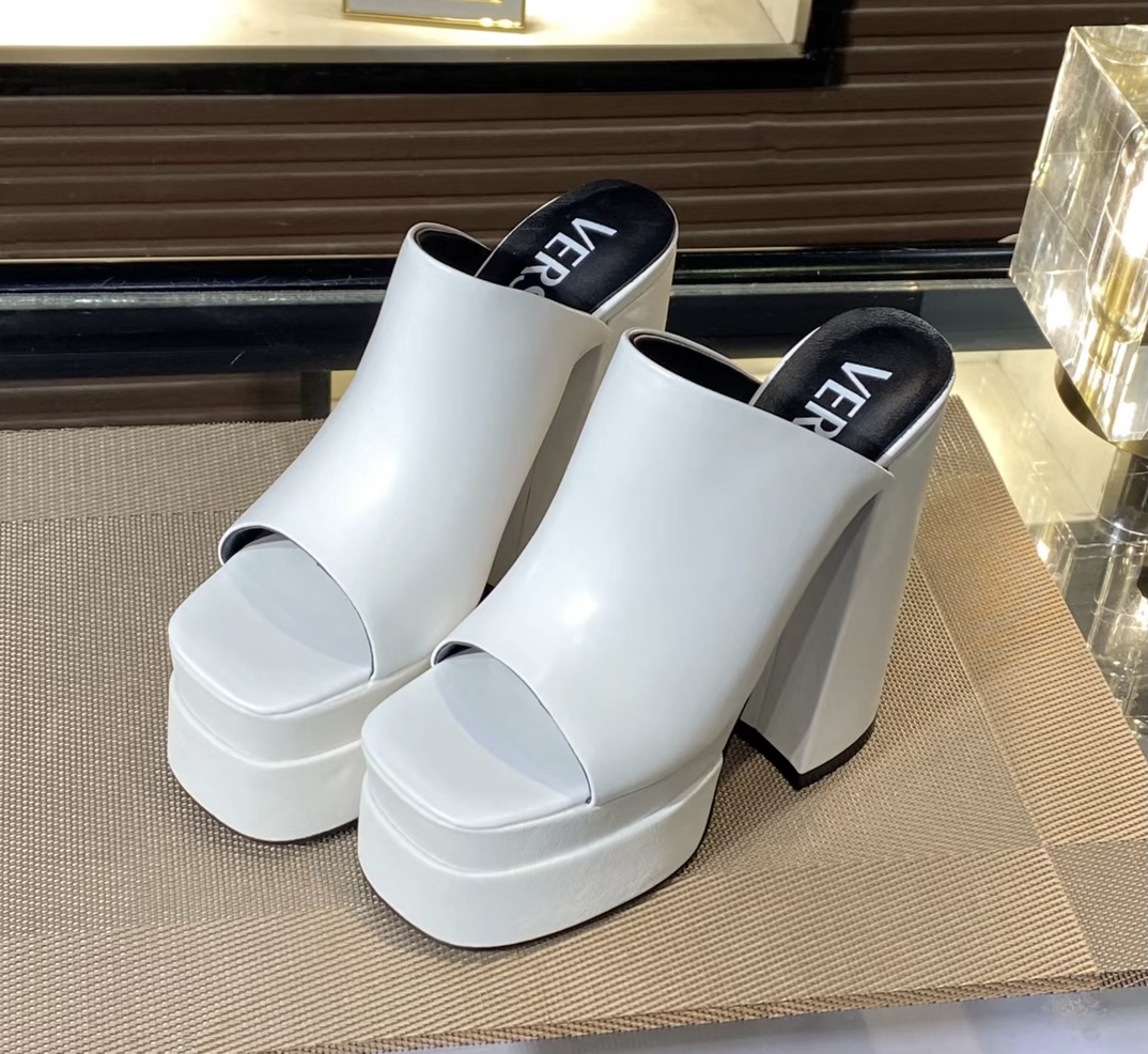 35-43 yardas, fábrica Versace super tacones altos, piel de vaca de tela, forro de piel de oveja de a
