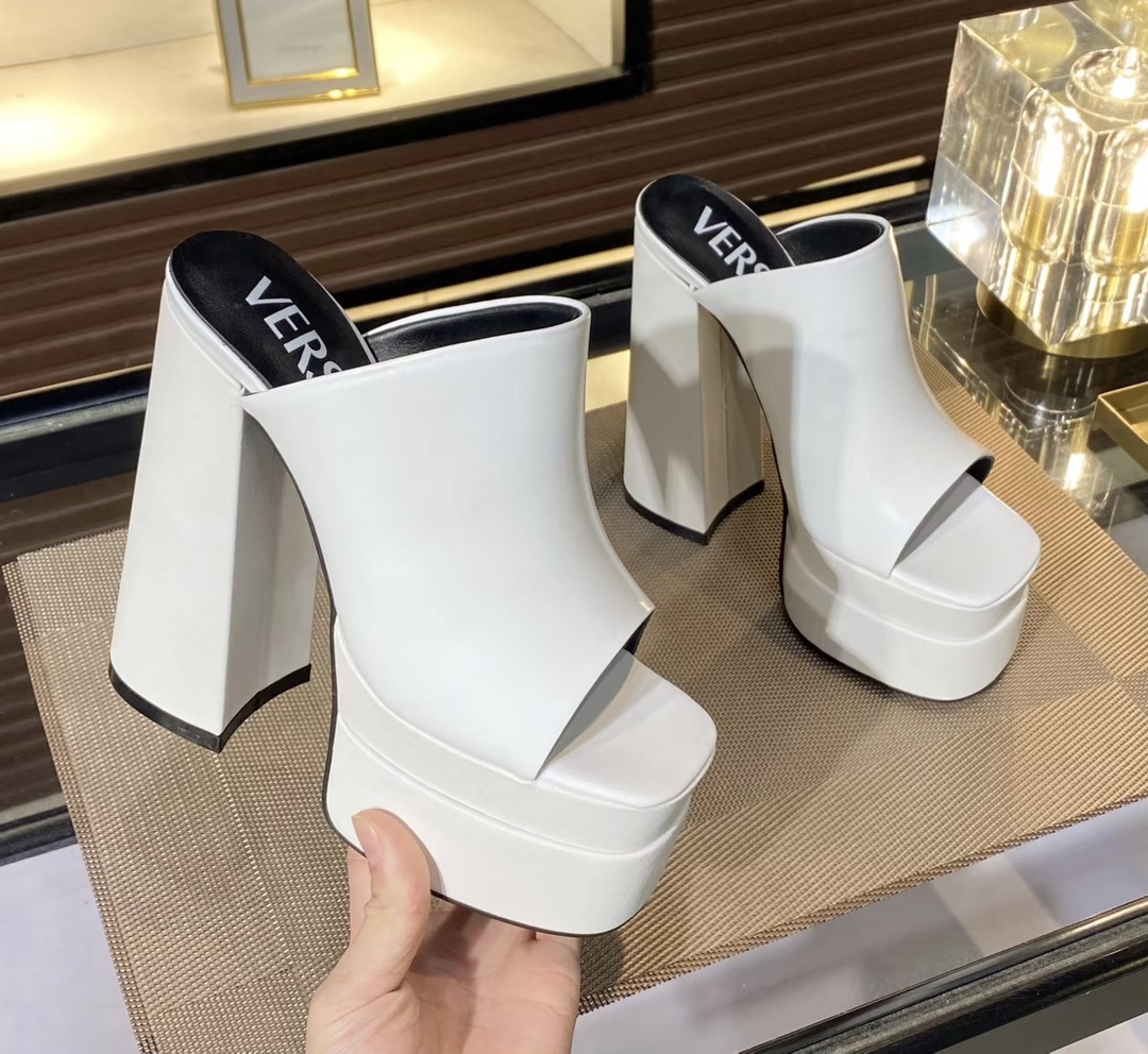 35-43 yardas, fábrica Versace super tacones altos, piel de vaca de tela, forro de piel de oveja de a