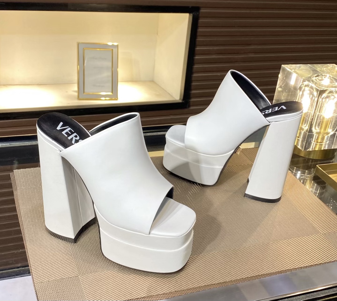 35-43 yardas, fábrica Versace super tacones altos, piel de vaca de tela, forro de piel de oveja de a